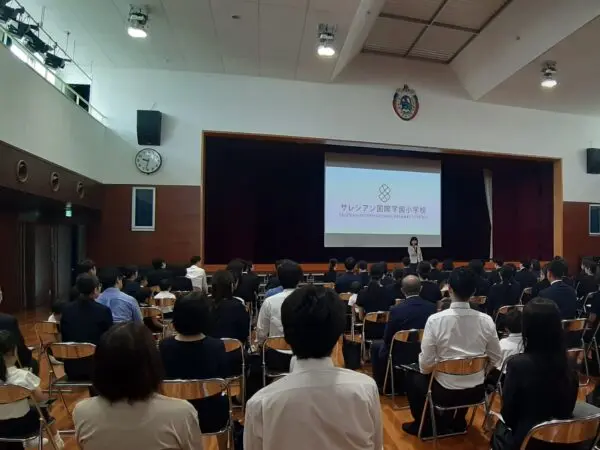 学校見学会を行いました
